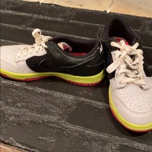Nike color block sneakers- size 8